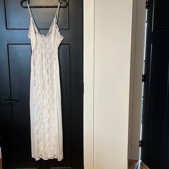 Val Mode Other - Vintage Val Mode bridal lingerie dress and robe size small
